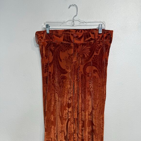 Urban Outfitters Orange Velvet Paisley Flare Pants Sz 6 - Picture 4 of 12